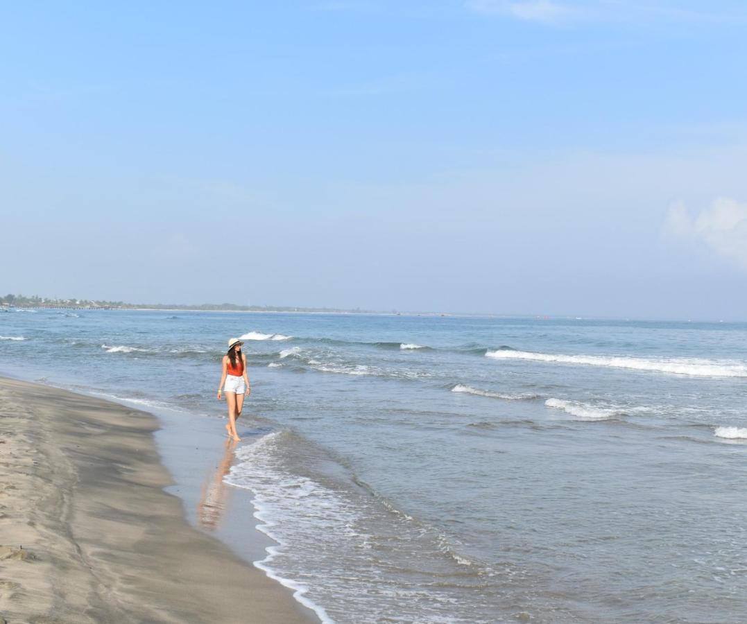 טאלה La Ensenada Beach Resort מראה חיצוני תמונה