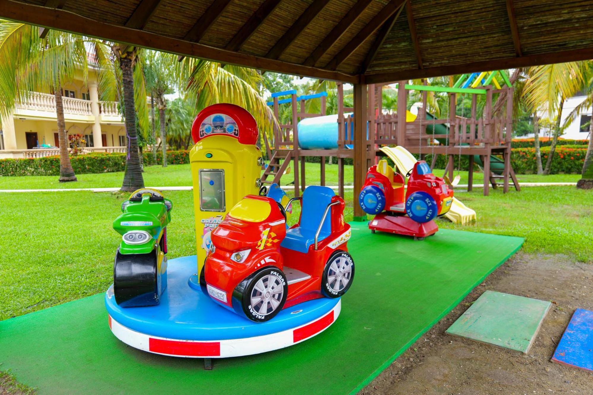 טאלה La Ensenada Beach Resort מראה חיצוני תמונה